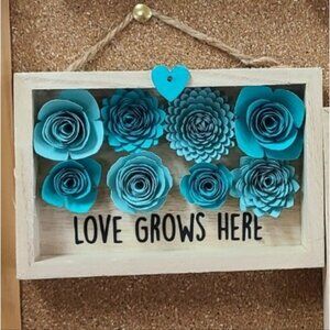 Love Grows Here Succulent Floral Mini Wood Sign Rustic Farmhouse Wall Decor